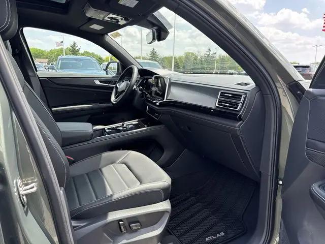 2026 Volkswagen Atlas Cross Sport SEL