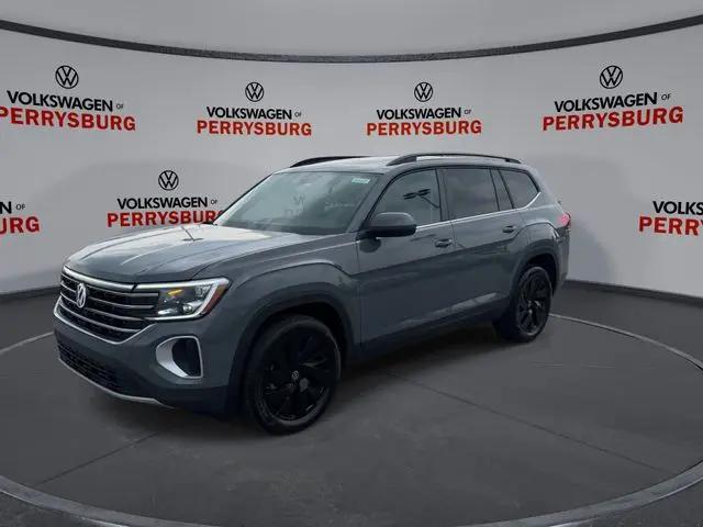 2026 Volkswagen Atlas SE with Technology
