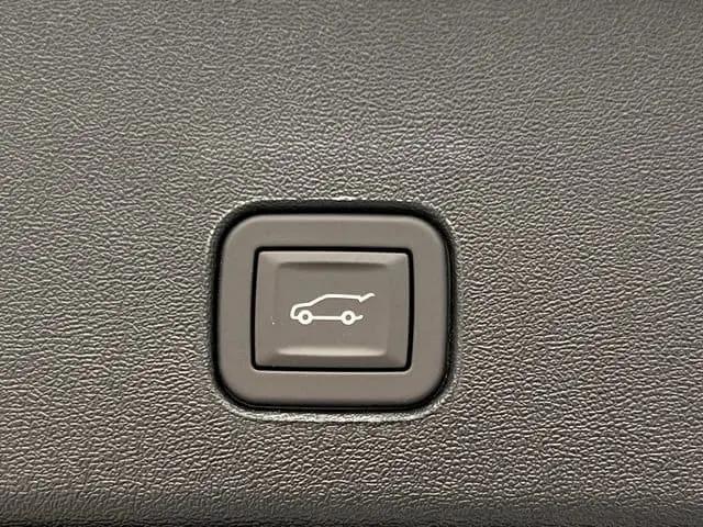 2026 Cadillac iQ Luxury