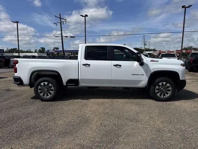 2026 Chevrolet Silverado 2500HD Crew Cab, Standard Bed, WT, 4WD