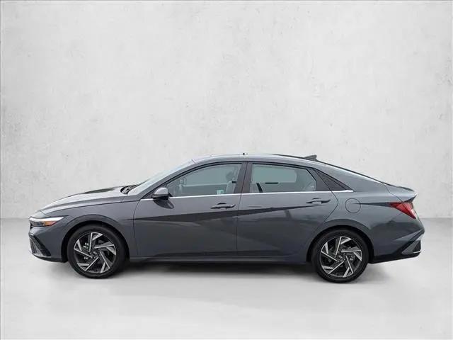 2025 Hyundai Elantra Hybrid Limited