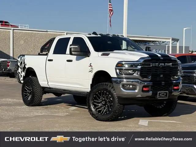 2025 Ram 2500 Tradesman Crew Cab 4x4 6'4" Box