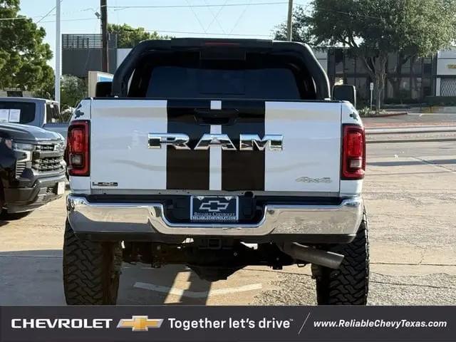 2025 Ram 2500 Tradesman Crew Cab 4x4 6'4" Box