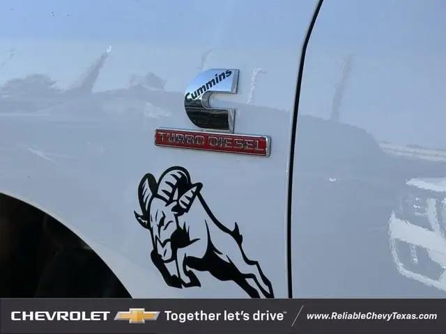 2025 Ram 2500 Tradesman Crew Cab 4x4 6'4" Box