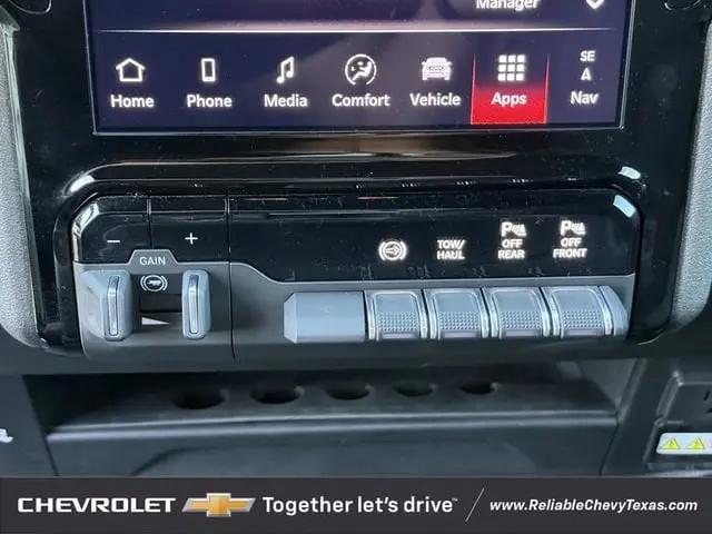 2025 Ram 2500 Tradesman Crew Cab 4x4 6'4" Box