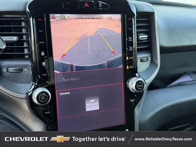 2025 Ram 2500 Tradesman Crew Cab 4x4 6'4" Box