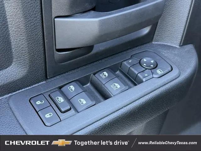 2025 Ram 2500 Tradesman Crew Cab 4x4 6'4" Box