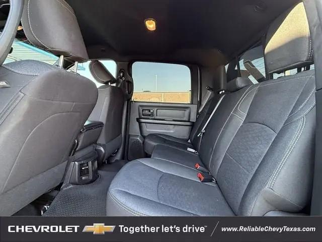 2025 Ram 2500 Tradesman Crew Cab 4x4 6'4" Box