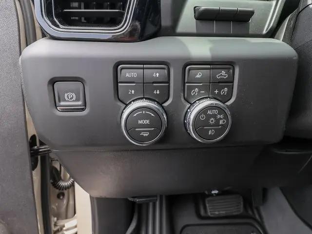 2026 GMC Sierra 1500 Crew Cab, Short Bed, AT4, 4WD