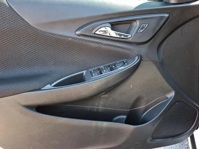 2025 Chevrolet Malibu FWD LS