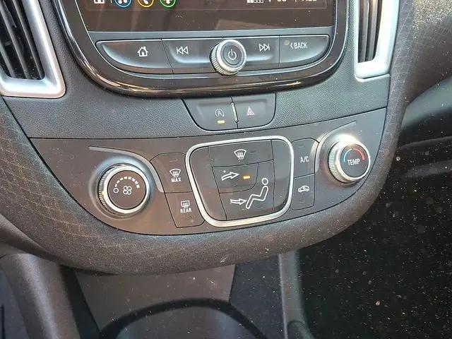 2025 Chevrolet Malibu FWD LS