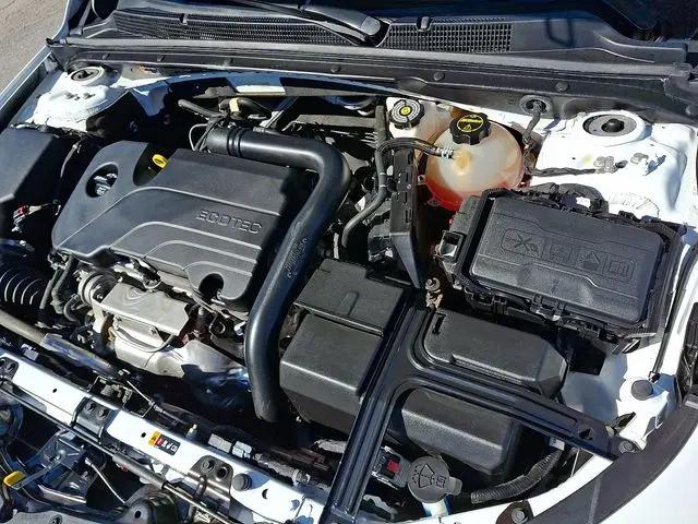 2025 Chevrolet Malibu FWD LS