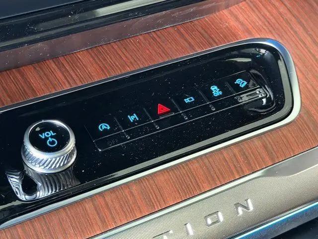2026 Ford Expedition Max King Ranch MAX