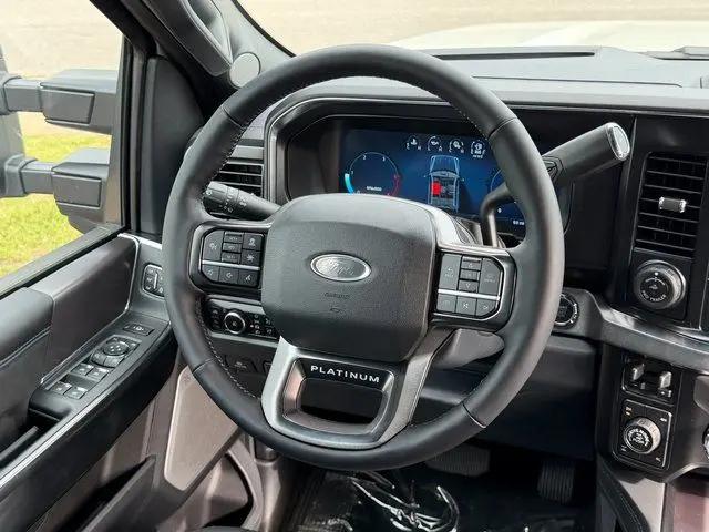 2026 Ford F-350 Platinum