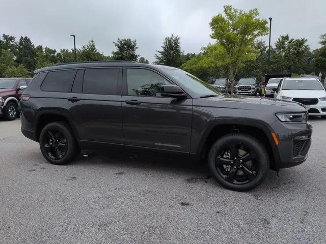 2026 Jeep Grand Cherokee L Limited 4x2