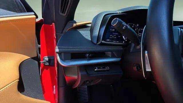 2021 Chevrolet Corvette Stingray RWD Coupe 2LT