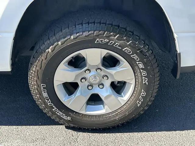 2023 Ram 1500 Big Horn Crew Cab 4x4 5'7" Box