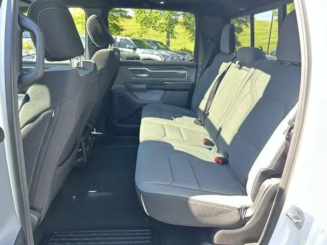 2023 Ram 1500 Big Horn Crew Cab 4x4 5'7" Box