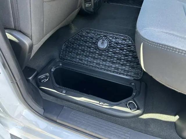 2023 Ram 1500 Big Horn Crew Cab 4x4 5'7" Box