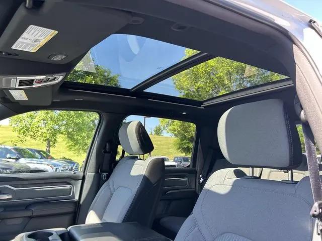 2023 Ram 1500 Big Horn Crew Cab 4x4 5'7" Box