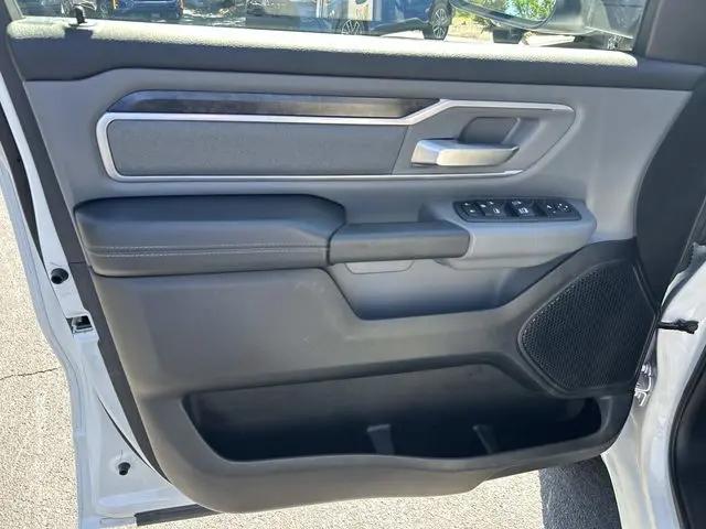 2023 Ram 1500 Big Horn Crew Cab 4x4 5'7" Box