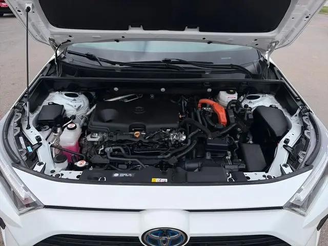 2023 Toyota RAV4 Hybrid LE