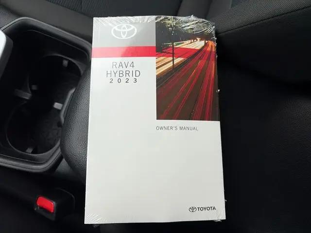 2023 Toyota RAV4 Hybrid LE