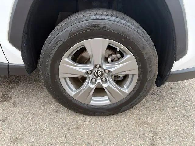 2023 Toyota RAV4 Hybrid LE