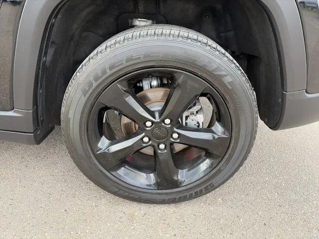 2023 Jeep Grand Cherokee Altitude 4x4