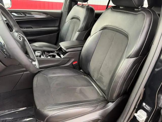 2023 Jeep Grand Cherokee Altitude 4x4