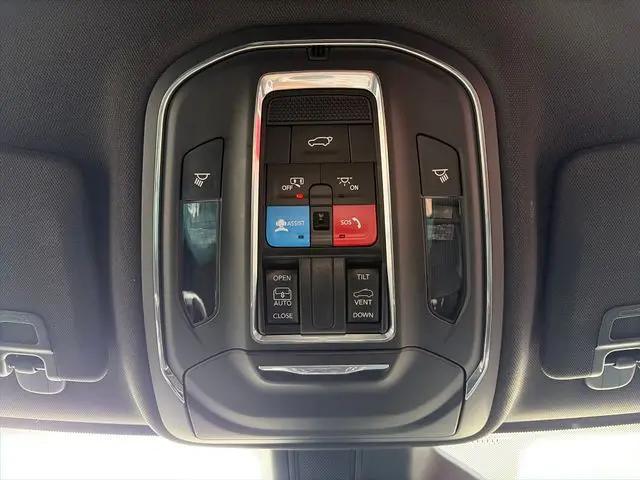 2023 Jeep Grand Cherokee Altitude 4x4