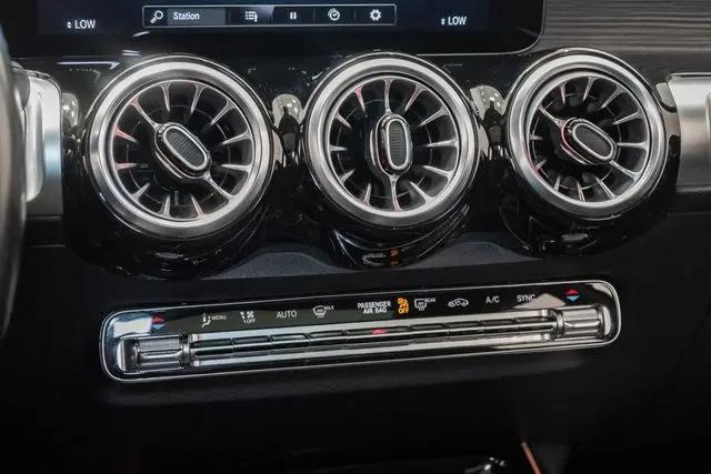 2023 Mercedes-Benz GLB 4MATIC
