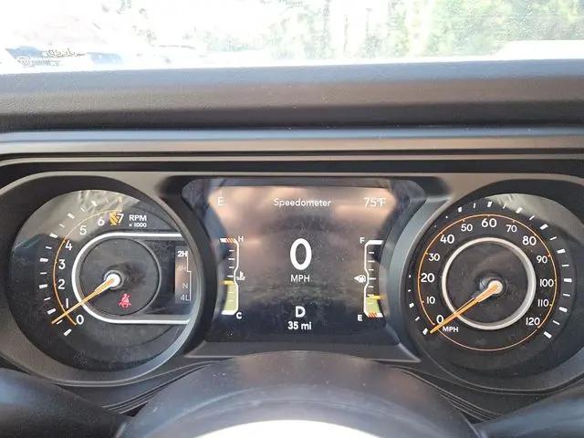2026 Jeep Gladiator Sport