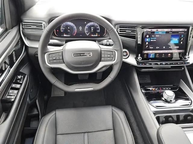 2026 Jeep Grand Wagoneer 4x2