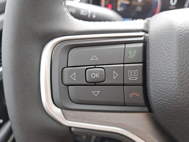 2026 Jeep Grand Wagoneer 4x2