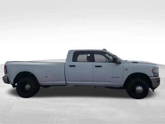 2024 Ram 3500 Big Horn Crew Cab 4x4 8' Box
