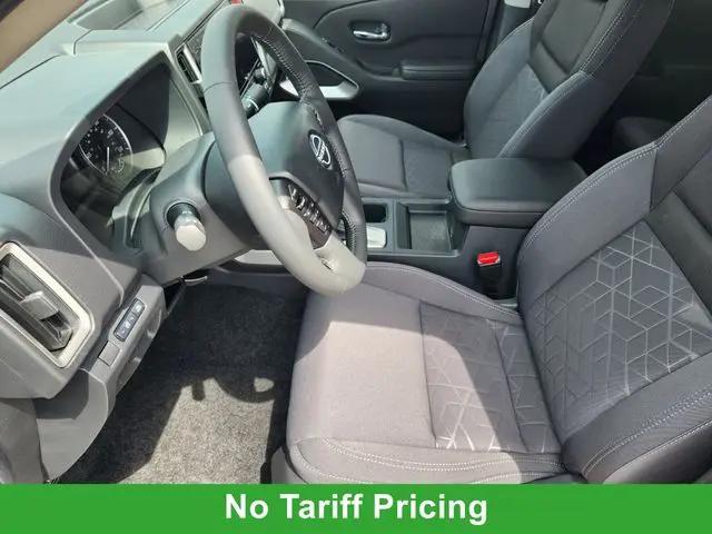 2026 Nissan Frontier Crew Cab SV 4x2