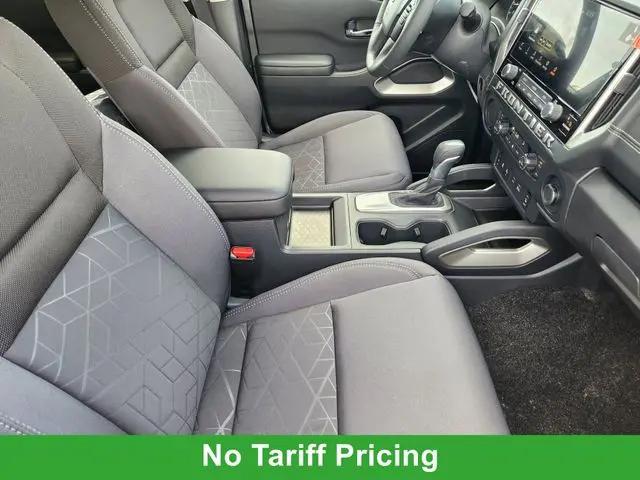 2026 Nissan Frontier Crew Cab SV 4x2