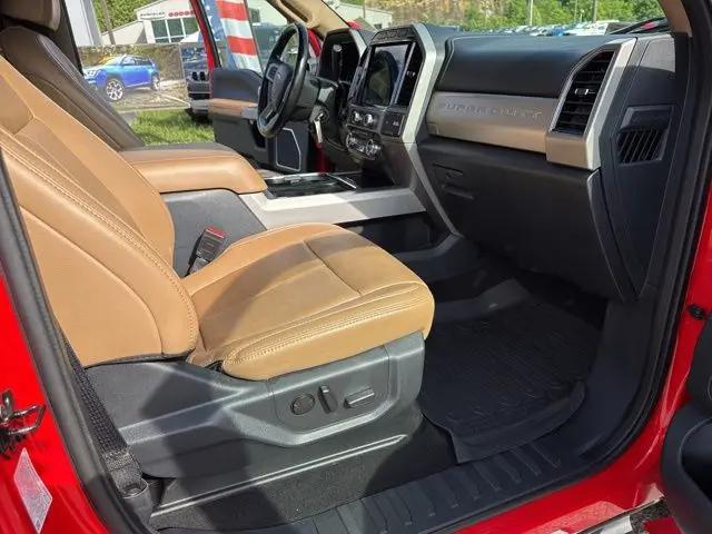 2022 Ford F-350 LARIAT