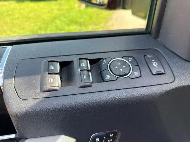 2022 Ford F-350 LARIAT