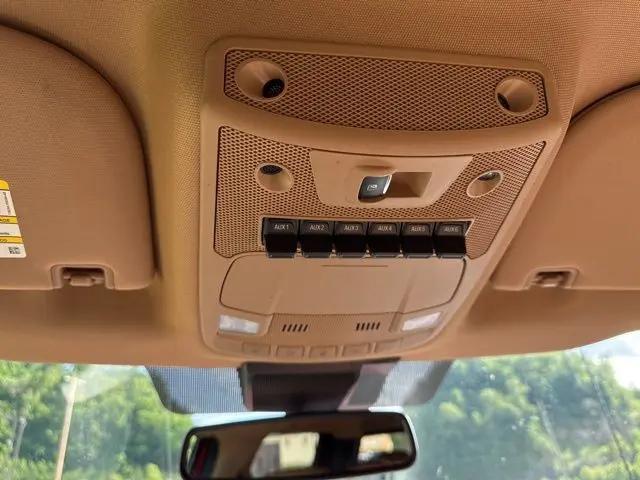 2022 Ford F-350 LARIAT
