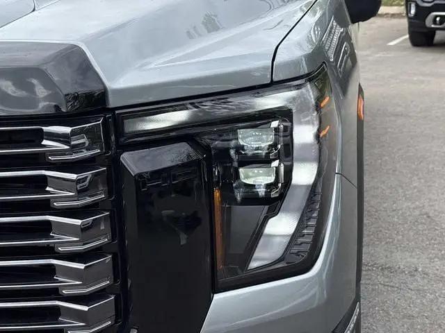 2025 GMC Sierra 2500HD 4WD Crew Cab Standard Bed Denali Ultimate