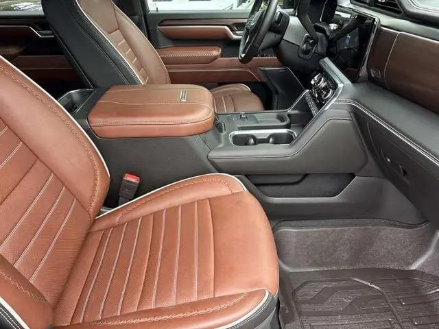 2025 GMC Sierra 2500HD 4WD Crew Cab Standard Bed Denali Ultimate
