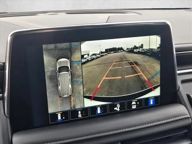 2024 Chevrolet Suburban 2WD LT