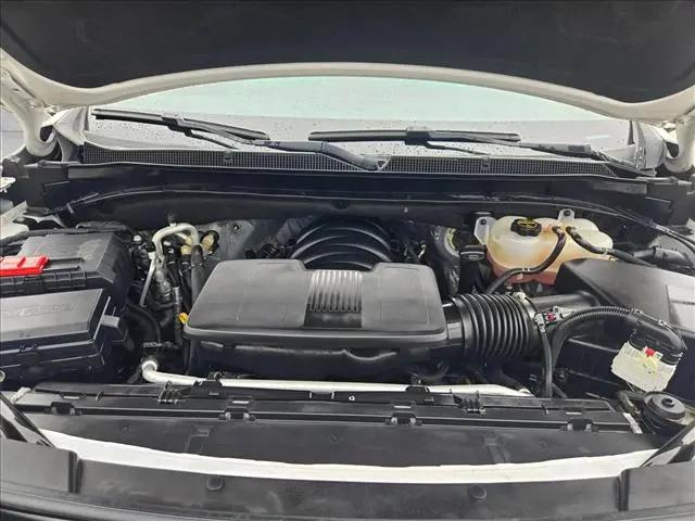 2024 Chevrolet Suburban 2WD LT