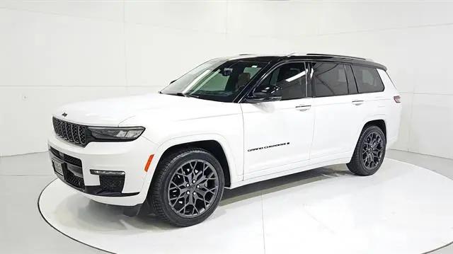 2023 Jeep Grand Cherokee L Summit 4x4