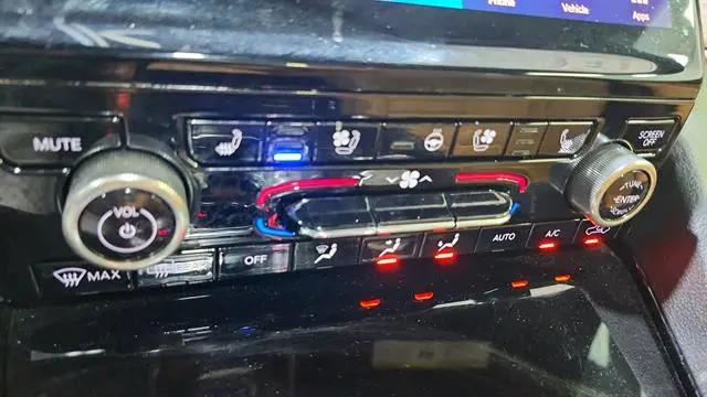 2023 Jeep Grand Cherokee L Summit 4x4