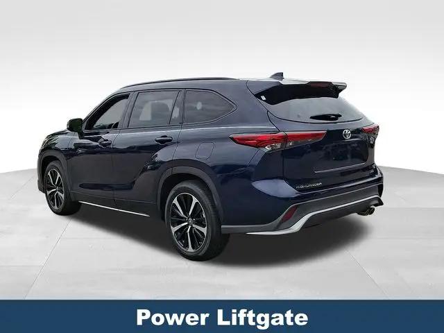 2022 Toyota Highlander XSE