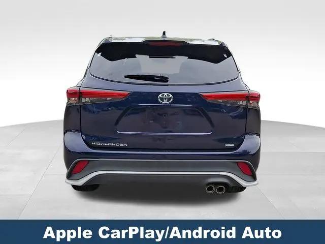 2022 Toyota Highlander XSE