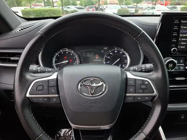 2022 Toyota Highlander XSE